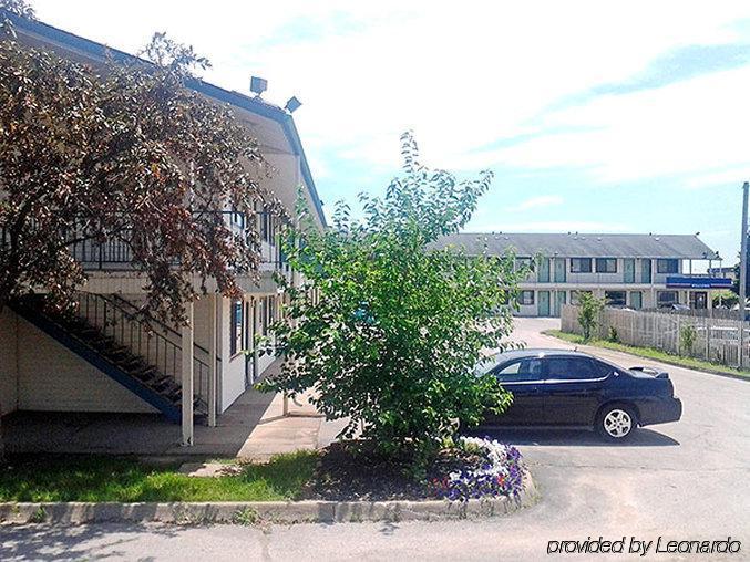 Motel 6 Des Moines South - Airport ภายนอก รูปภาพ